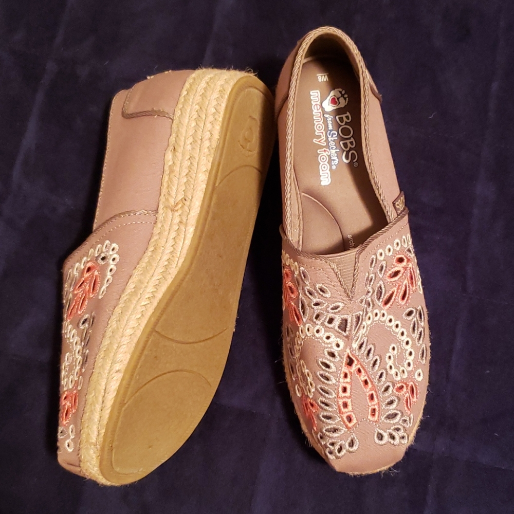 Bob's from Skechers wedge platform espadrilles